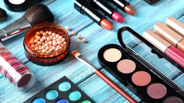 واردات لوازم آرایشی از ترکیه