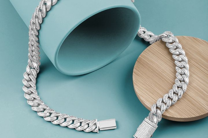 ست کردن زنجیر با استایل: یک قانون ساده